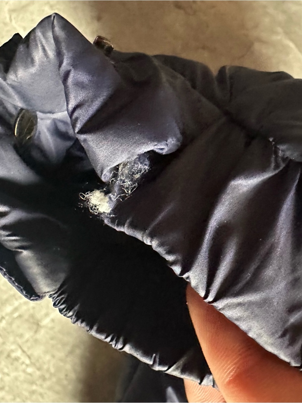 Women’s medium Moncler Navy Quilted Down Puffer Jacket - Picture 8 of 14